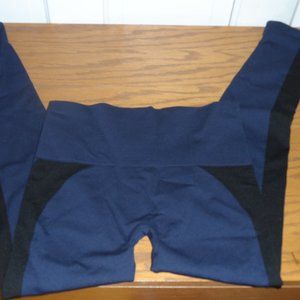 Assets By Spanx Seamless Color Black/Blue Shaping Leggings- Size M